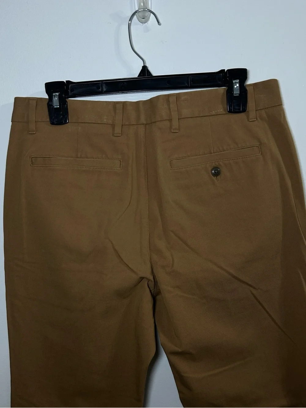 Everlane The Slim Fit Performance Chino Uniform Men's 32x30 NWT in toasted coco